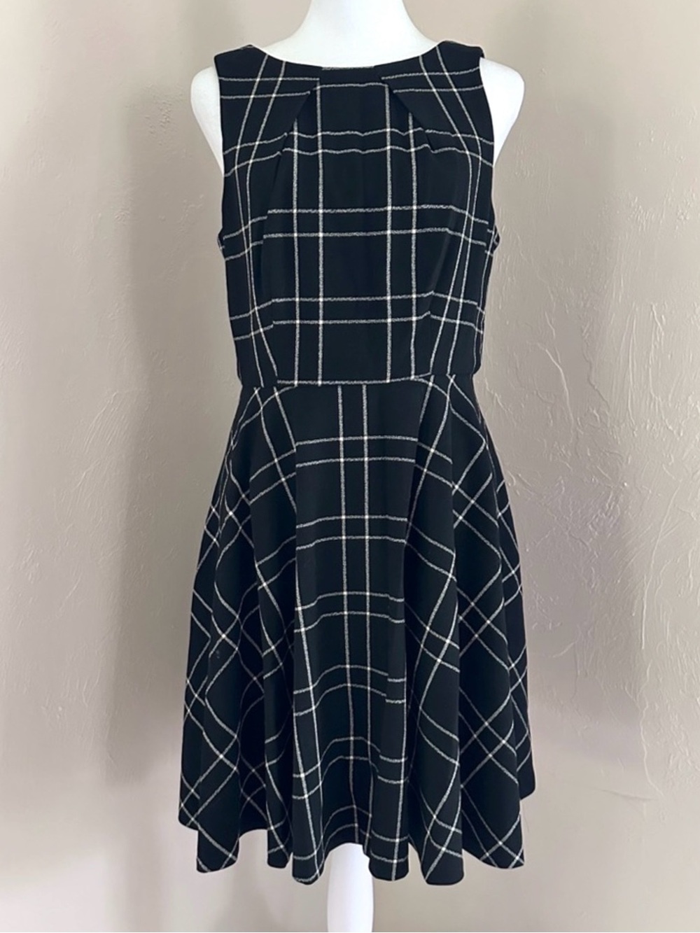 Elle Black & White Check Plaid Sleeveless Fit and Flare Dress A-Line Dress 6